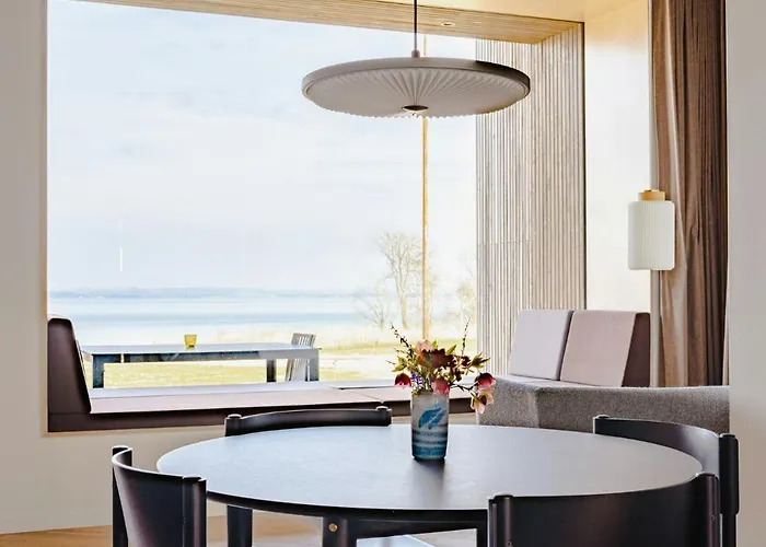 別荘 Enjoy Twosomeness With A View Of Helnaes *